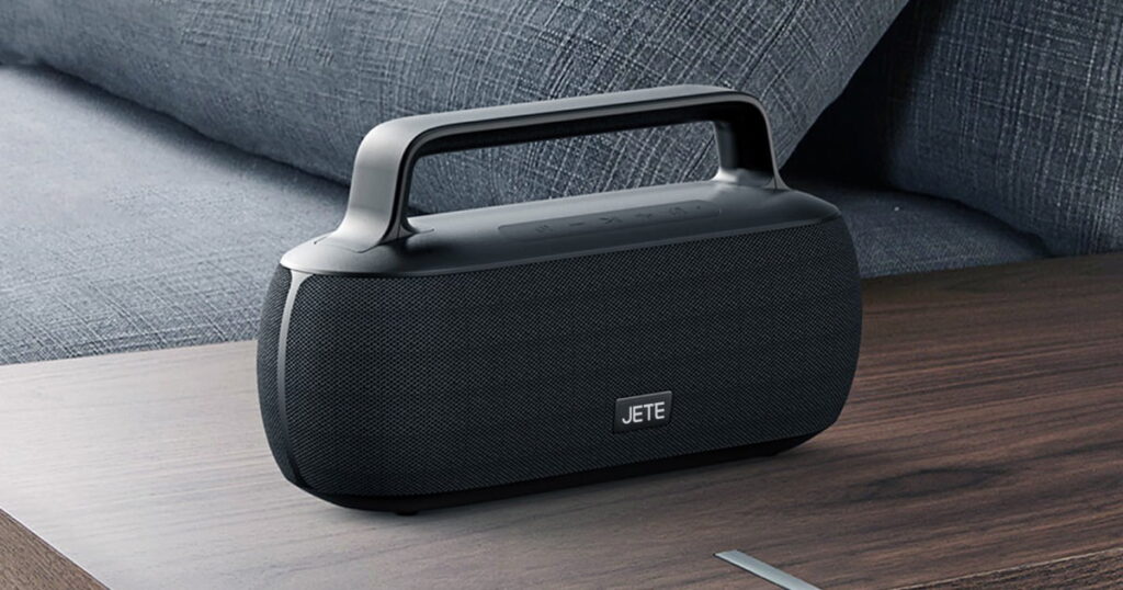 7 Cara Merawat Speaker Bluetooth Agar Awet Dipakai!