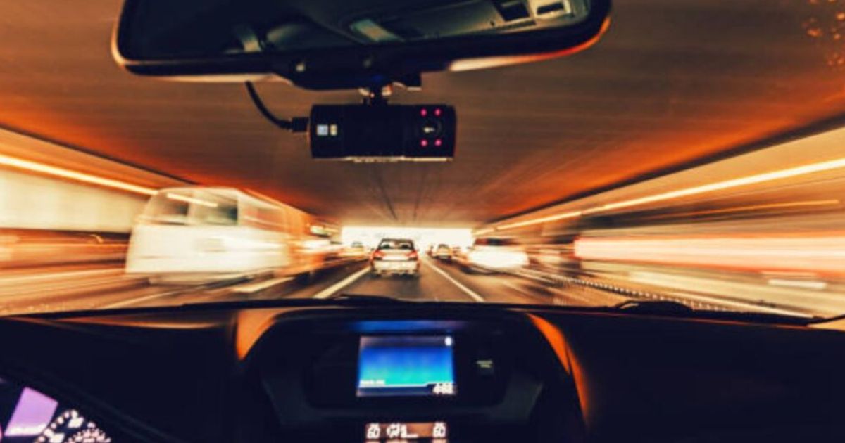 Pasang Dashcam Mobil