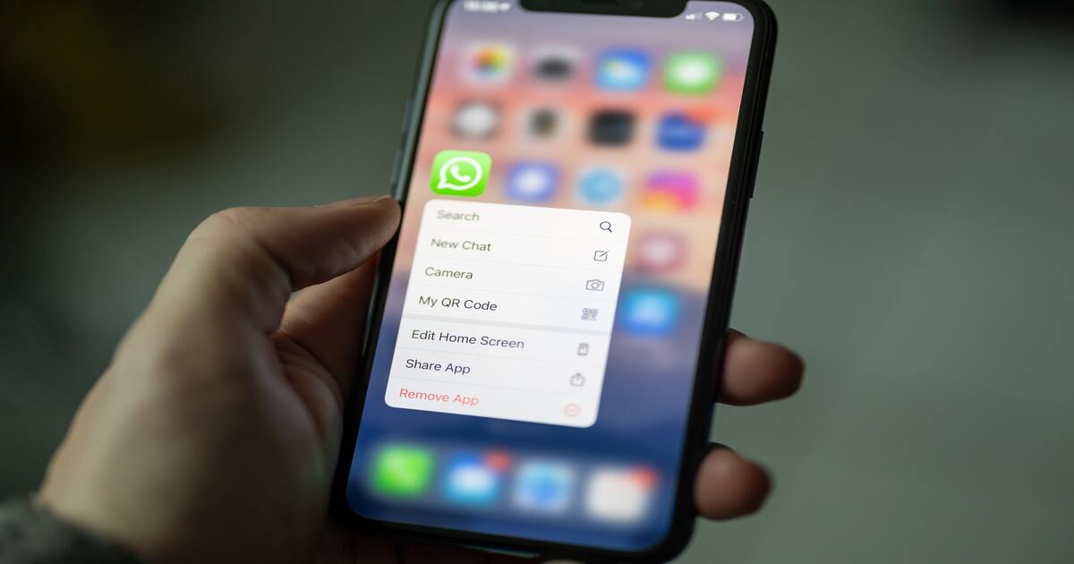 Panduan Cara Menghapus Kontak WhatsApp di Android & iPhone: Kenapa?