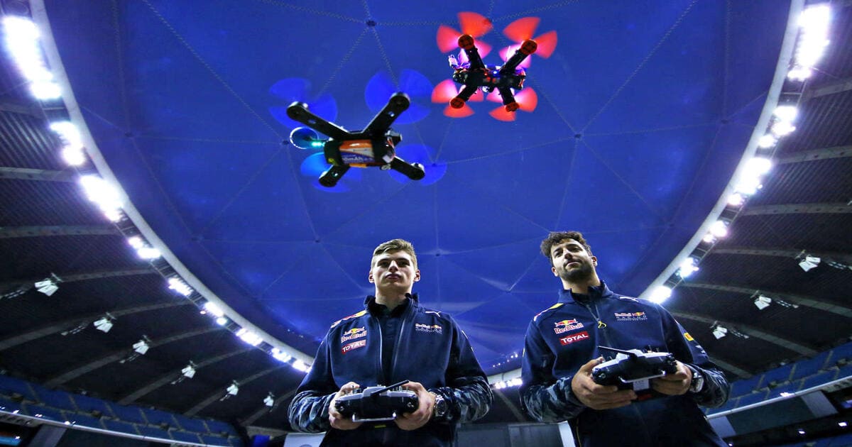 Perbedaan Drone Racing vs Drone Soccer, Mana Lebih Seru: Mengenal Drone Racing