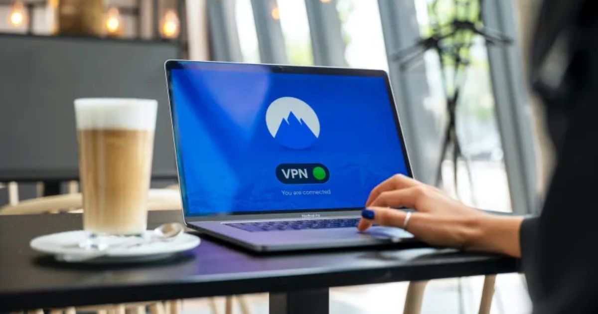 Tips Aman Menggunakan WiFi Publik